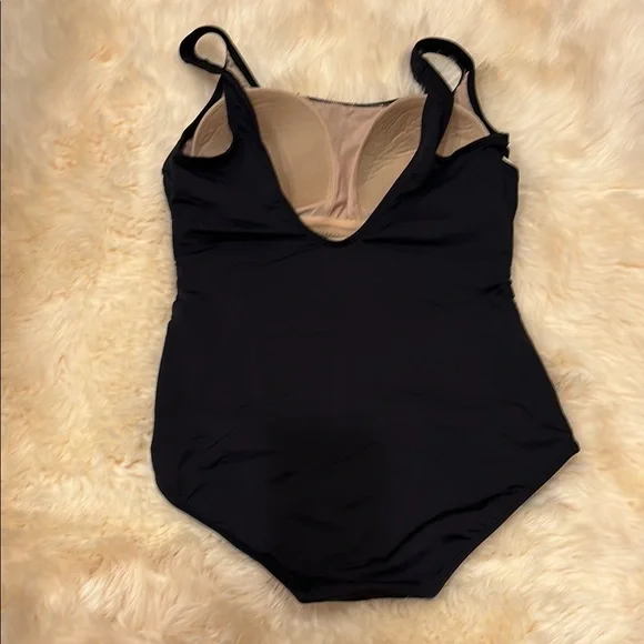 Black and Gold One-Piece Swimsuit with Geometric Straps - Picture 4 of 5